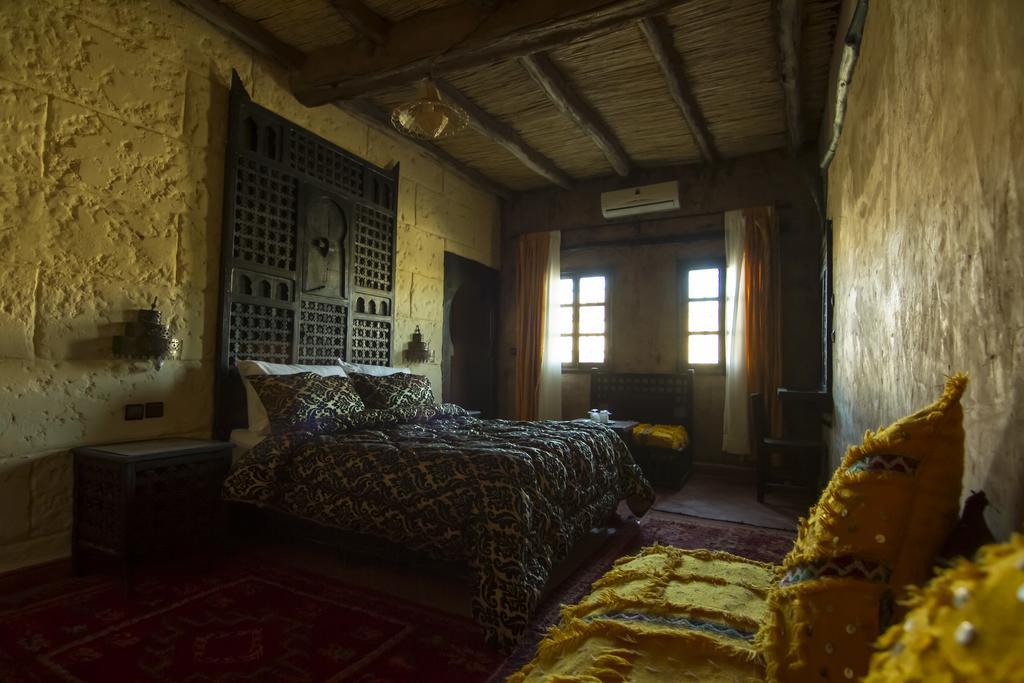 Rose Noire Hotel วาร์ซาเซต ภายนอก รูปภาพ