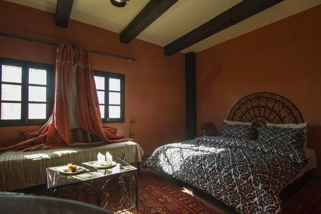 Rose Noire Hotel วาร์ซาเซต ภายนอก รูปภาพ